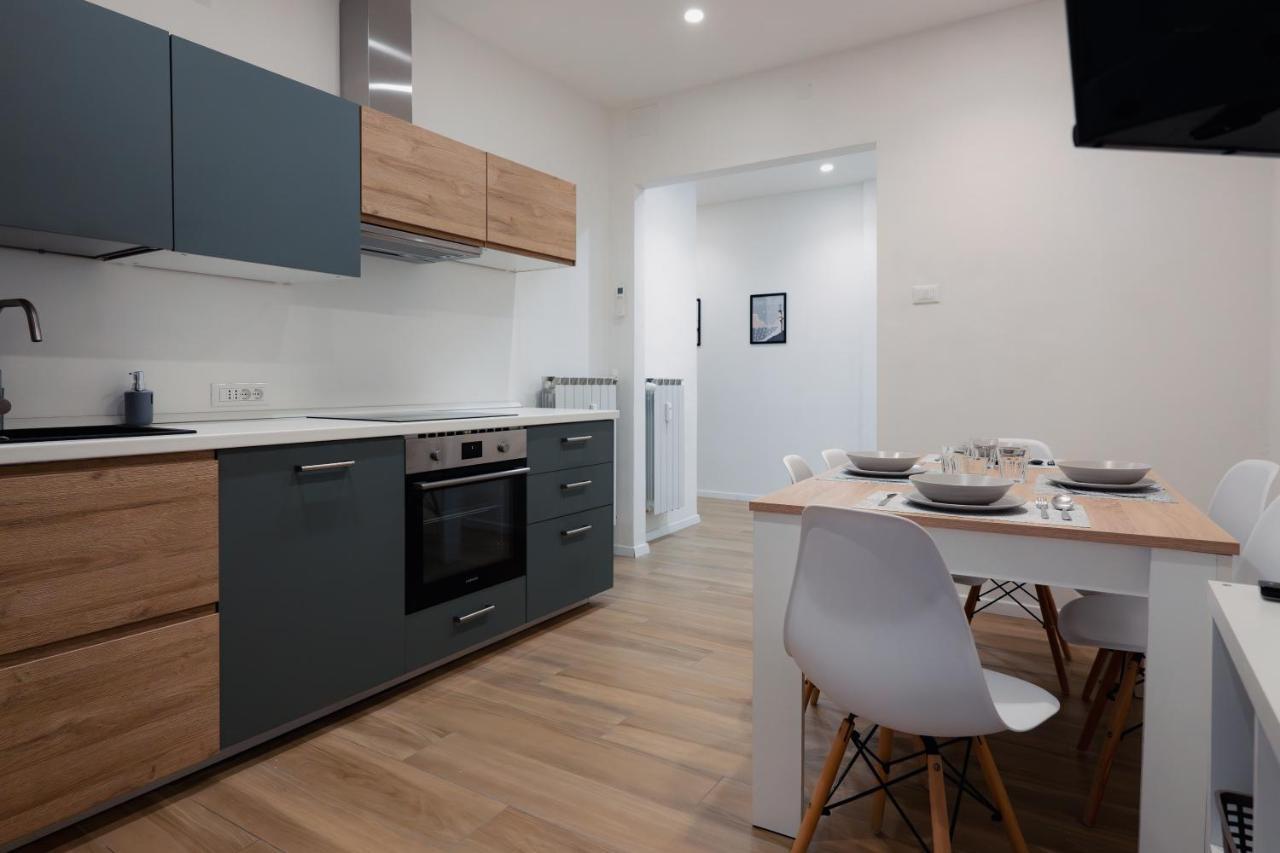 Apartmán Centro Storico Moderno Trilocale Con Balcone Terst Exteriér fotografie