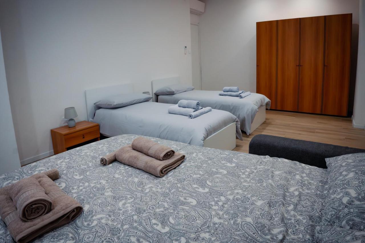 Apartmán Centro Storico Moderno Trilocale Con Balcone Terst Exteriér fotografie